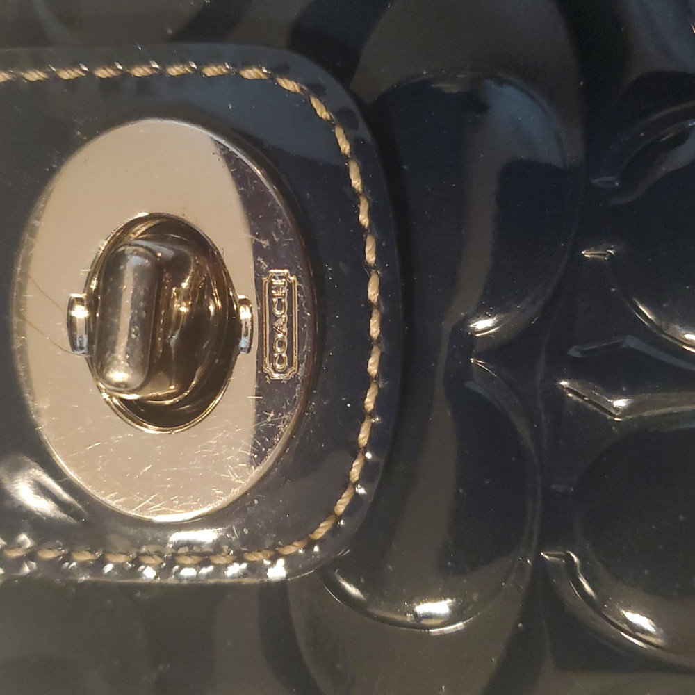 Coach Blue Patent Leather Wallet with Signature Gloss - Picture 2 of 7